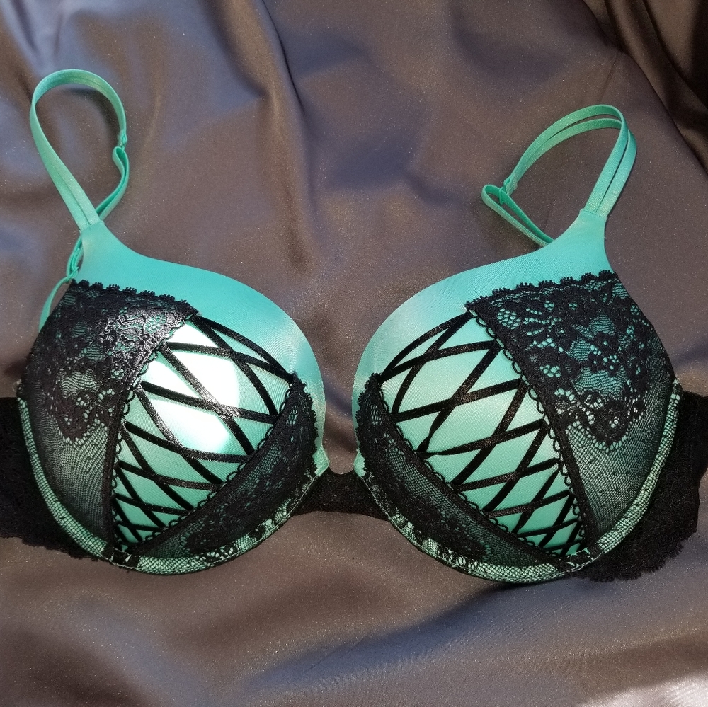 La Senza 36D bra